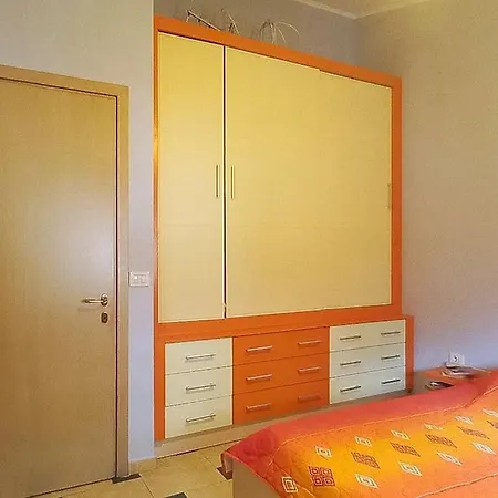 Apartament Durres, House *